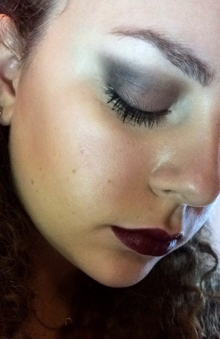 CerebellaMakeup's tweet photo. Follow me!
#makeup #beauty #colors https://t.co/Lg62LDApIs