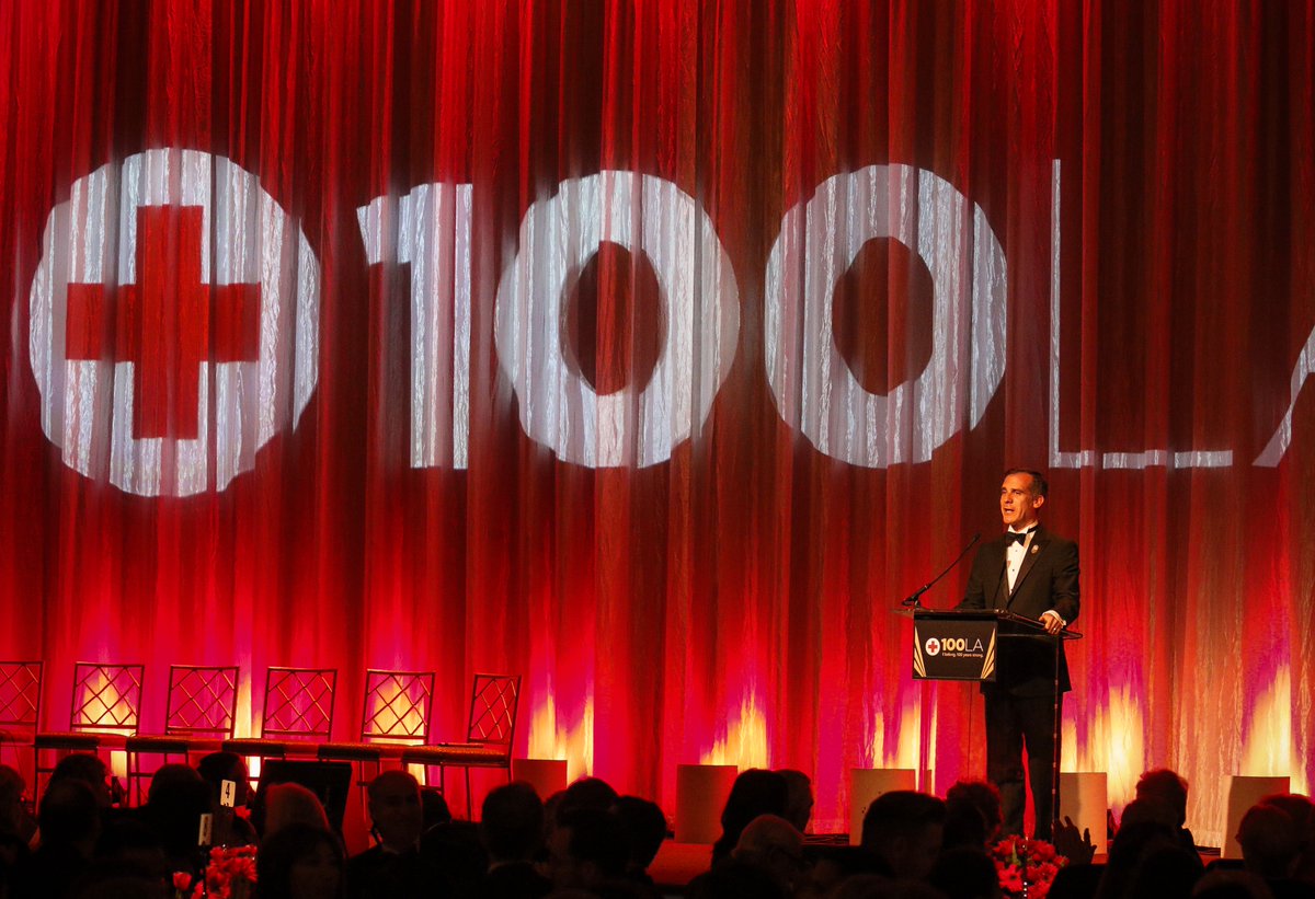 MayorOfLA's tweet photo. Thank you @RedCrossLA for saving lives & providing comfort to our community for 100 years! #LABall2017 https://t.co/Sj0oUlgjii