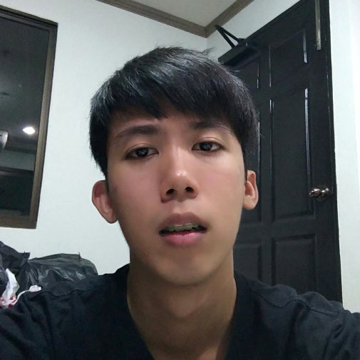 showchat2017's tweet photo. ใหญ่แค่ไหนดีเพียงใด เราก็มี https://t.co/KE467hfteR