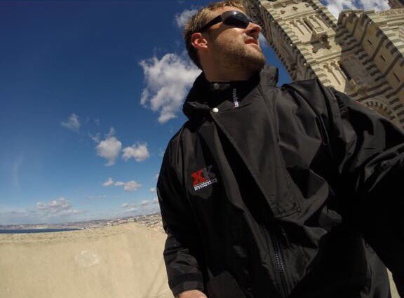 Swimzi's tweet photo. What a super surprise... @LiamTancock will be @AtlantisHorsham this Sunday along with @Swimzi see you all there #selfie #WorldRecord https://t.co/C4RaFGr7N2