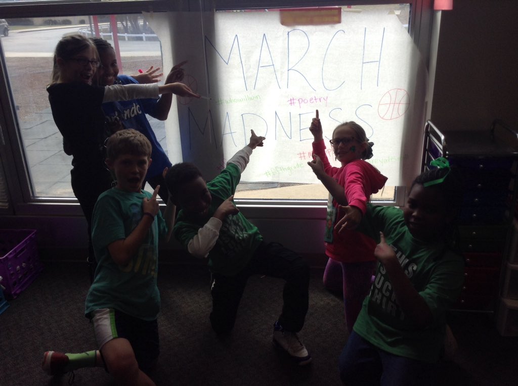 YMESFifthGrade's tweet image. Winners from our competitions today! Poetry, multiplication and basketball all come together! #weareyatesmill #havingfunandlearning