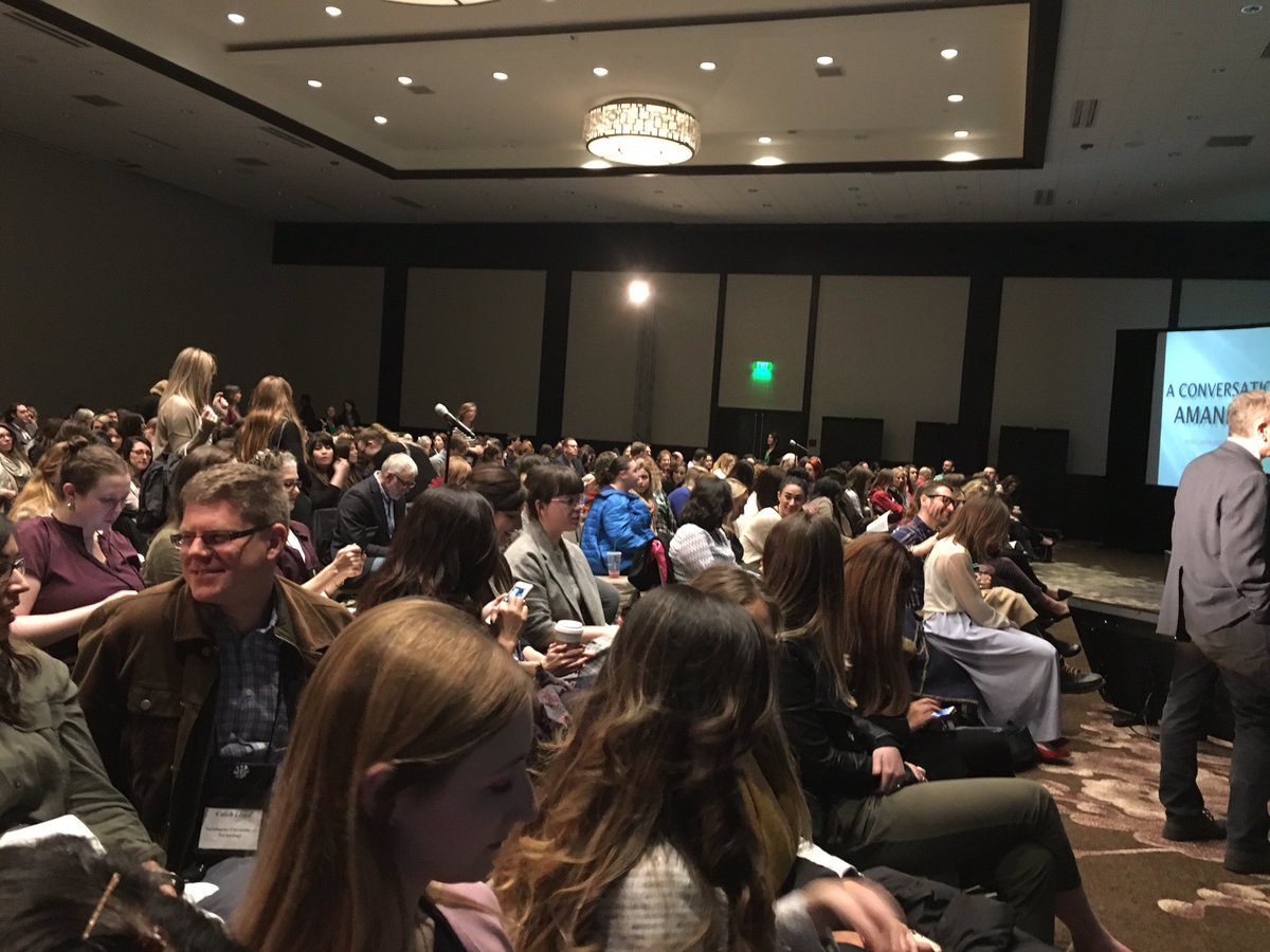 OTfpsych's tweet image. A packed house for A Conversatiom with Amanda Knox! @amamaknox #APLS2017 #wrongfulconviction
