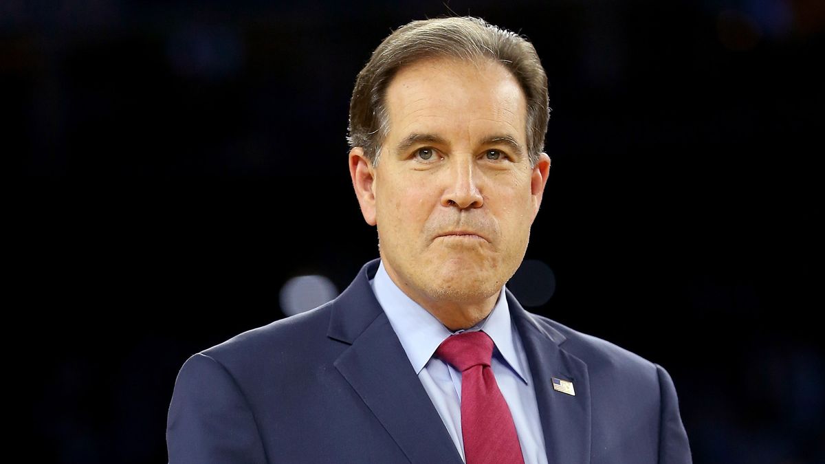 Jim Nantz Wonders Aloud What Holding Basketball Like trib.al/zliaCid