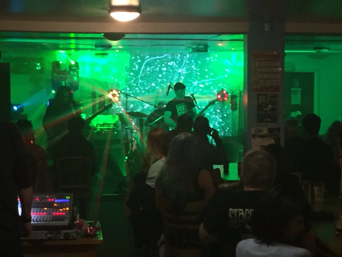 ColwynBayFC's tweet photo. Great turnout for @pincffloyd this evening 🎸🍺 https://t.co/ZQzaxpRNSK