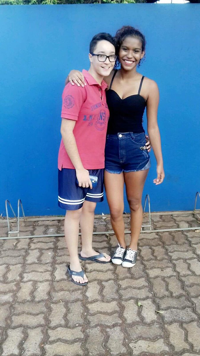 uchihalways's tweet photo. AWN Q LINDOS, AMO VCS @hemmingwxs  @SheCabeyyo https://t.co/M9zKE0LfP1