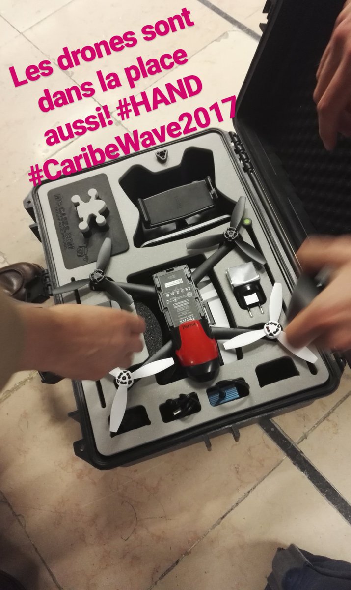 GiomCromer's tweet photo. Les premières images de la mission #CaribeWave2017 avec toute l'équipe @HAND_HackersND Suivez sur Instagram Stories! #tsunami #hacktiviste https://t.co/h0JvMqOmVv