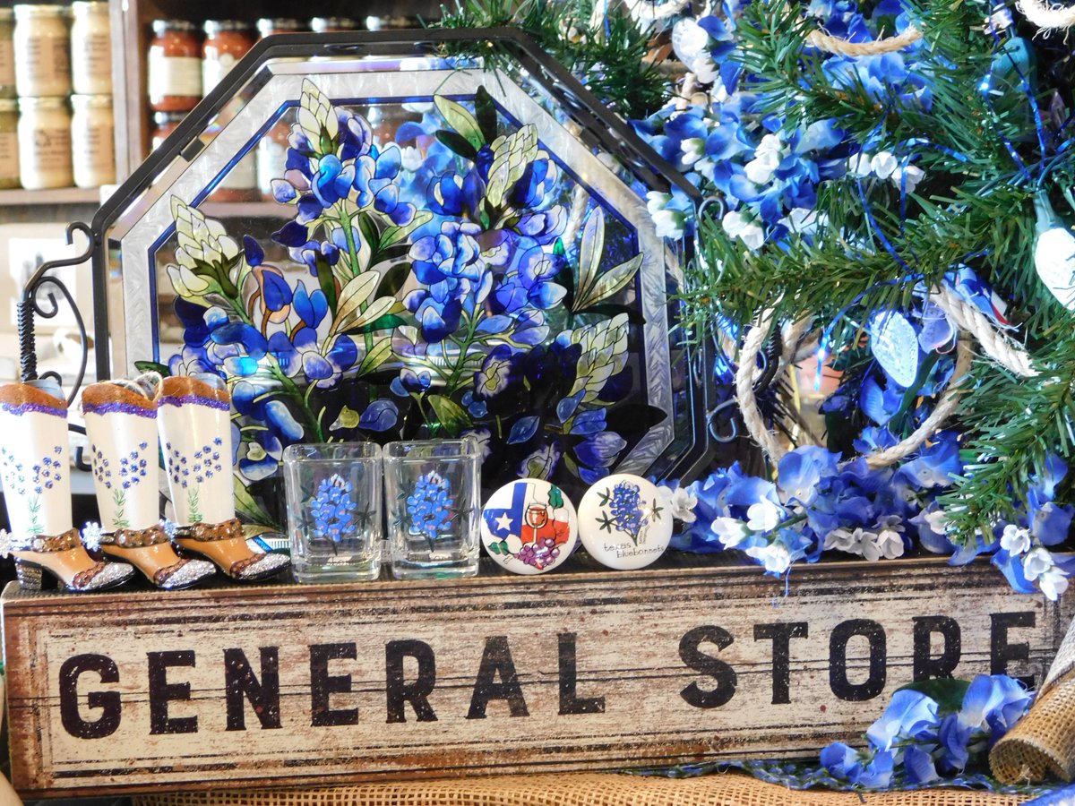 FBGeneralStore1's tweet image. Texas Blue Bonnets at Fredericksburg General @FBGeneralStore1 

#texas #fbg #bluebonnets #fredericksburg #fbgeneralstore