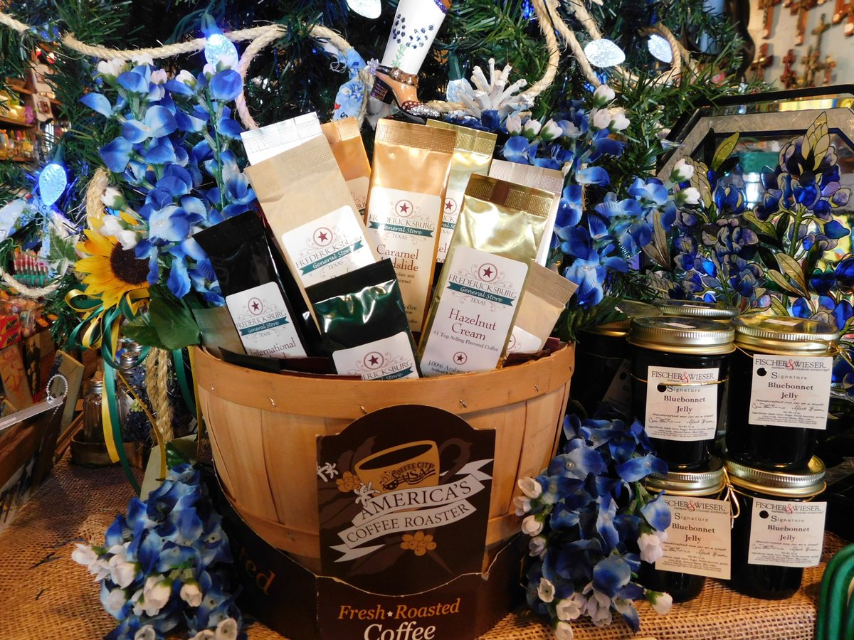 FBGeneralStore1's tweet image. Texas Blue Bonnets at Fredericksburg General @FBGeneralStore1 

#texas #fbg #bluebonnets #fredericksburg #fbgeneralstore