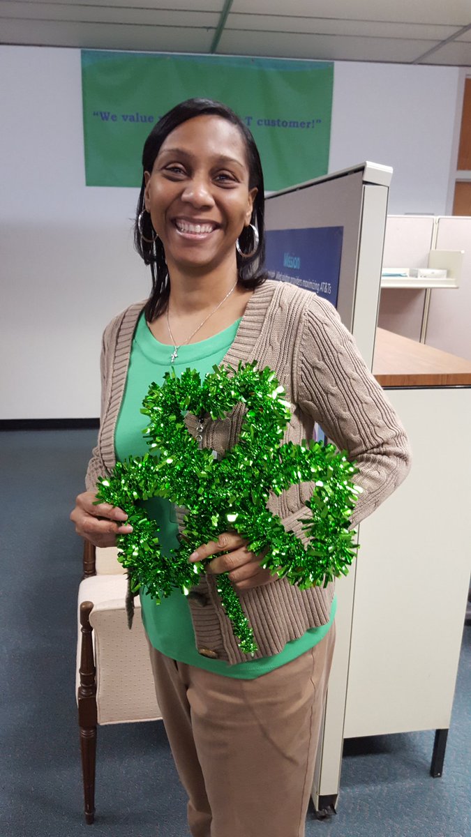 bhamitsmagic's tweet photo. We're loving #StPatricksDay #lifeatatt #stpattysday https://t.co/ihlbwRlCoa