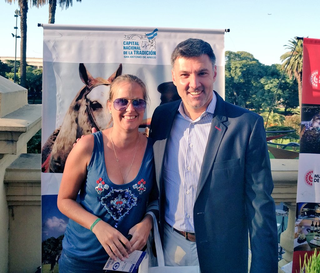 ignaciocrotto's tweet photo. Jornada #EsTuDía,  destinada a estudiantes, acompañan los Municipios de Mar del Plata, Exaltación de la Cruz, Lobos y San Antonio de Areco. https://t.co/9lySroojQr