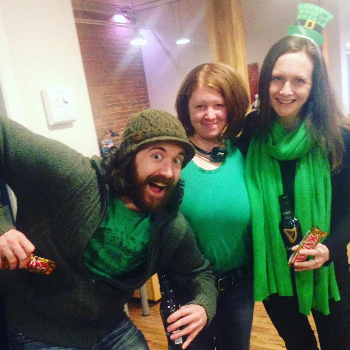 RevStrat's tweet image. Getting in the #StPatricksDay spirit with some @GuinnessIreland. Cheers!