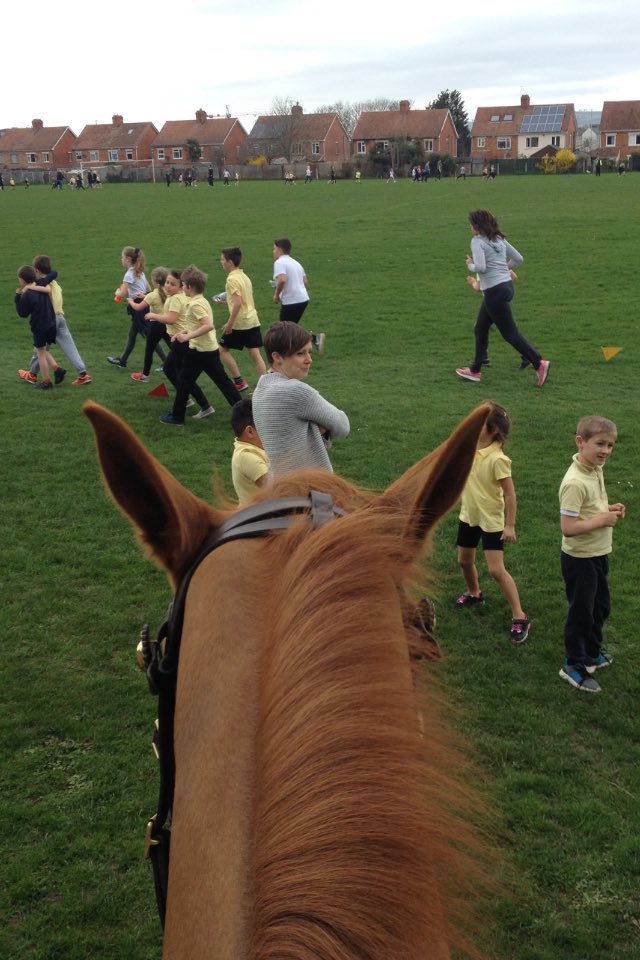Well done to children &amp; teachers too <a href="/stjamessch/">St James Church Sch</a> #Taunton with their sponsored run around Victoria Park this afternoon @ASPTaunton #Wessex