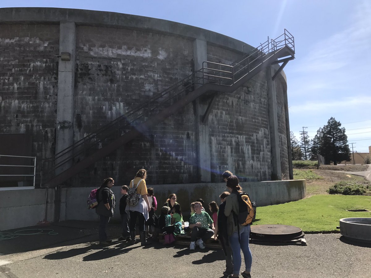 tom_ltom's tweet photo. Students enjoyed learning about their wastewater and how it benefited their local wildlife at the local sanitary district! @ljebullpups https://t.co/7BsofqhWhp