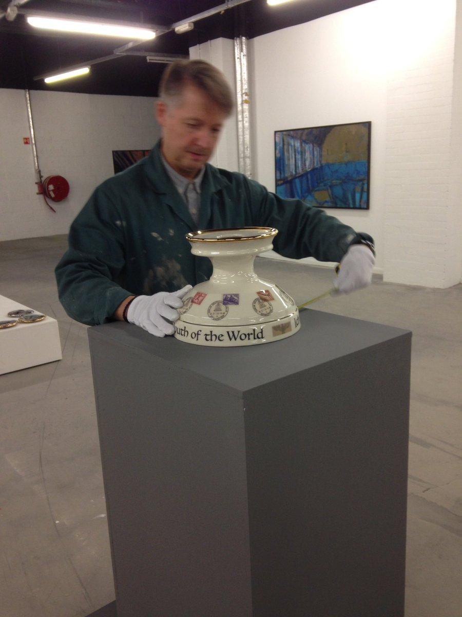 neo_artists's tweet image. Final touches for tomorrow's preview 2-4pm! #Berlin1936  #neogallery23 @Market_PlaceSC #Bolton #Painting #Ceramics #Olympic #Sport #Art