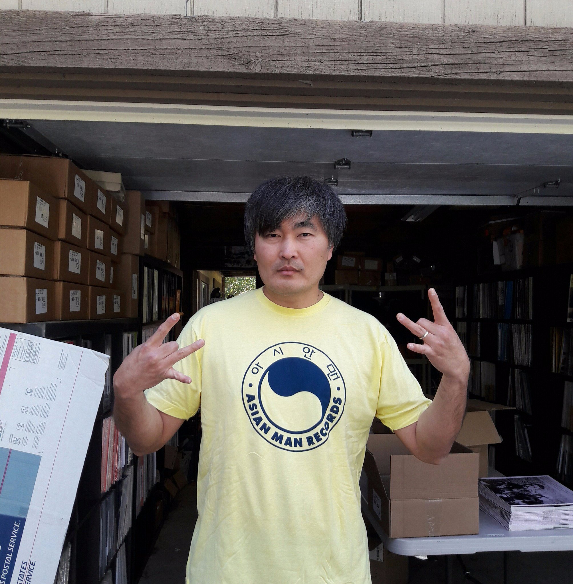 Asian Man Records on Twitter: "FREE AMR shirt for all orders over $16. Limited to the first 200 orders. https://t.co/xZw49v2jRm… "