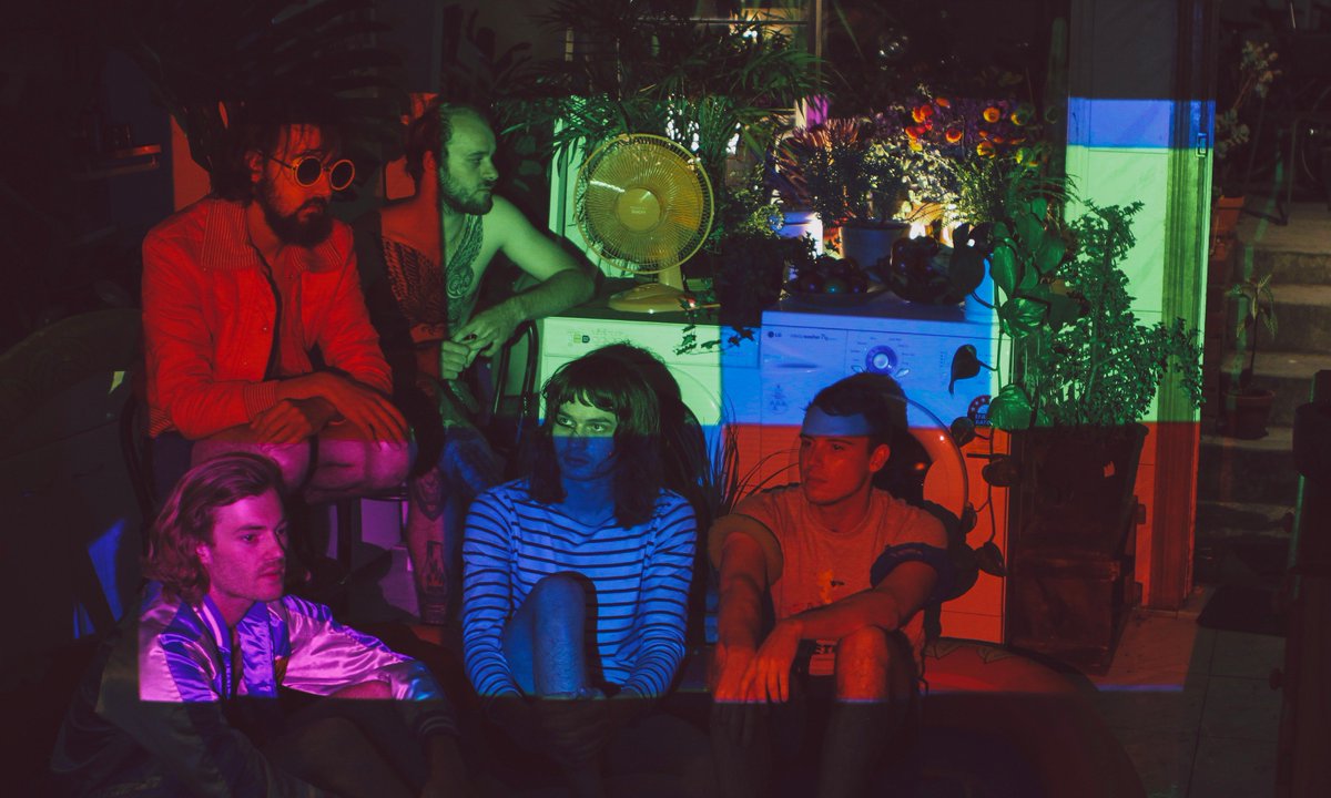 bandplastic's tweet photo. New tune and vid from yours truly. Enjoy! https://t.co/Guo7XuTcSg https://t.co/hpQYOf4j5O