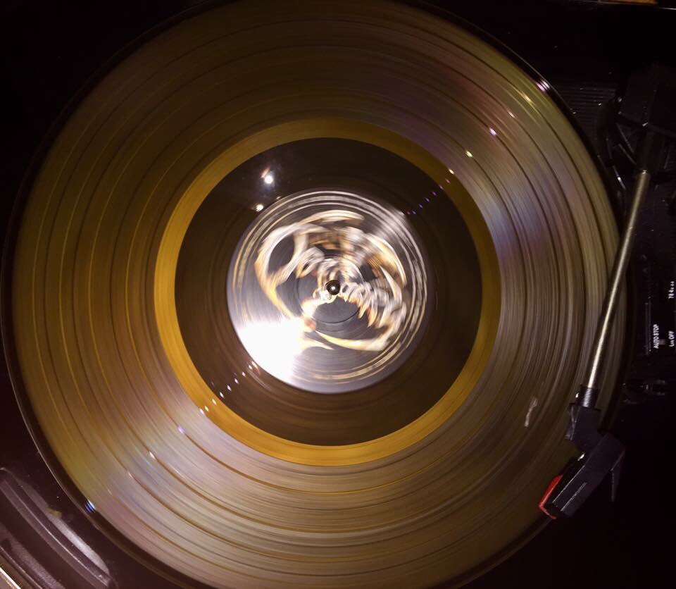 The new Obituary Black &amp; Gold Limited Vinyl spinnin'.#FloridaDeathMetal #Obituary #NewMusic <a href="/obituarytheband/">Obituary</a> <a href="/TerryButler67/">Terry Butler</a> <a href="/RelapseRecords/">Relapse Records</a>