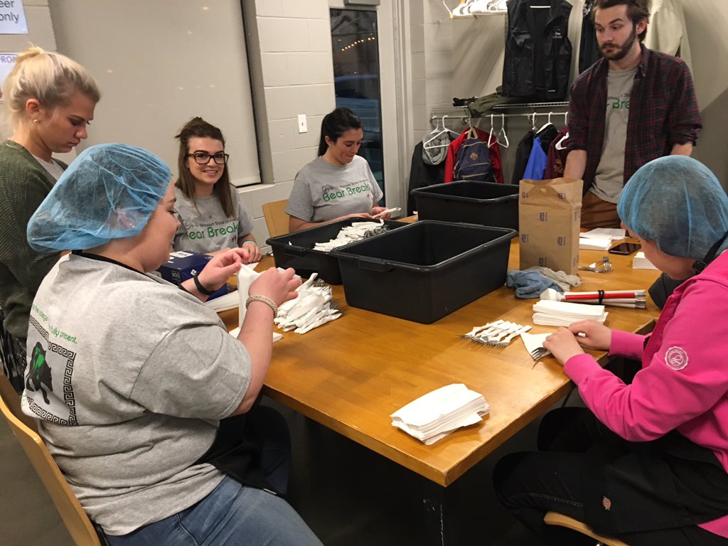 Last night of service <a href="/denverrescue/">DenverRescueMission</a> !! We had a blast and got to interact with some inspiring and influential people!