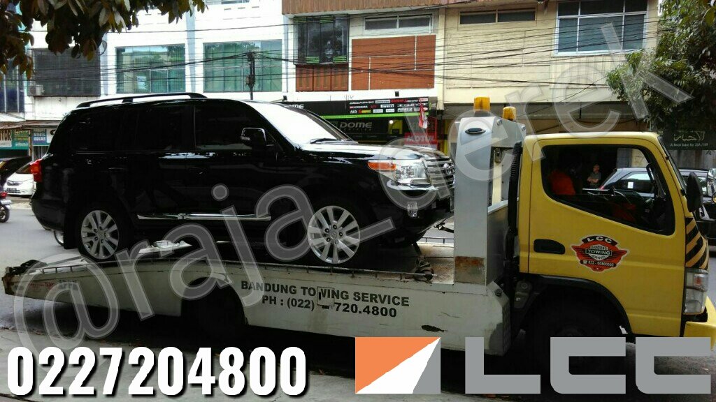 RajaDerek's tweet photo. #derekbandung #towingbandung
#derekmobil #derekmobil24jam
#derekmobilbandung #derekmurah  #InfoBandung https://t.co/wwLap44bjH