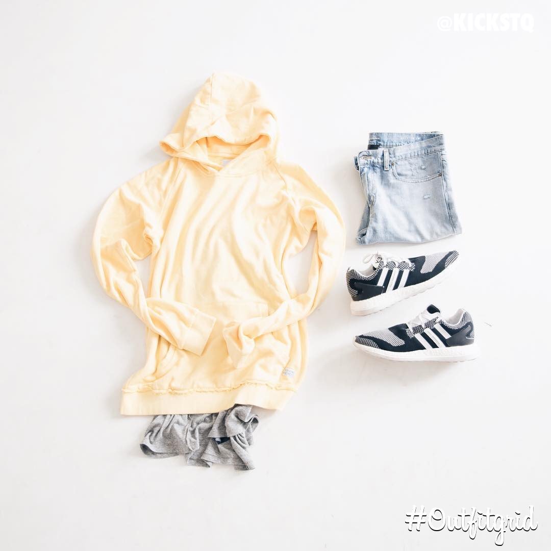 outfitgrid's tweet photo. Today's top #outfitgrid is by @kickstq.
▫️ #ProfoundCo #Hoodie
▫️ #EntityLife #Tee
▫️ #YSL #Denim
▫️ #Y3Adidas #PureBoost https://t.co/2TCHD8AHt4