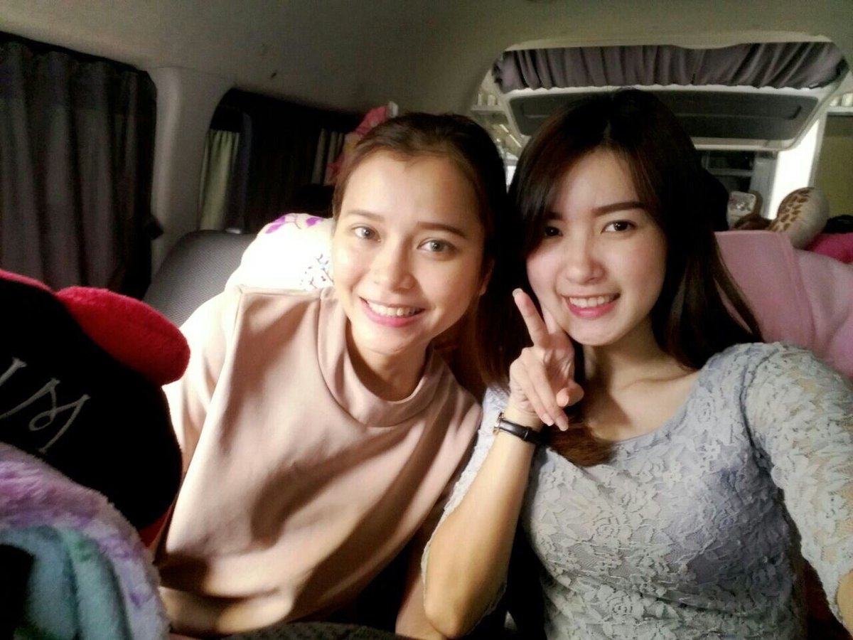 Selamat siang twibs, apa kabarnya??? Inget ini disini aku dan tata mau kemana? 😆