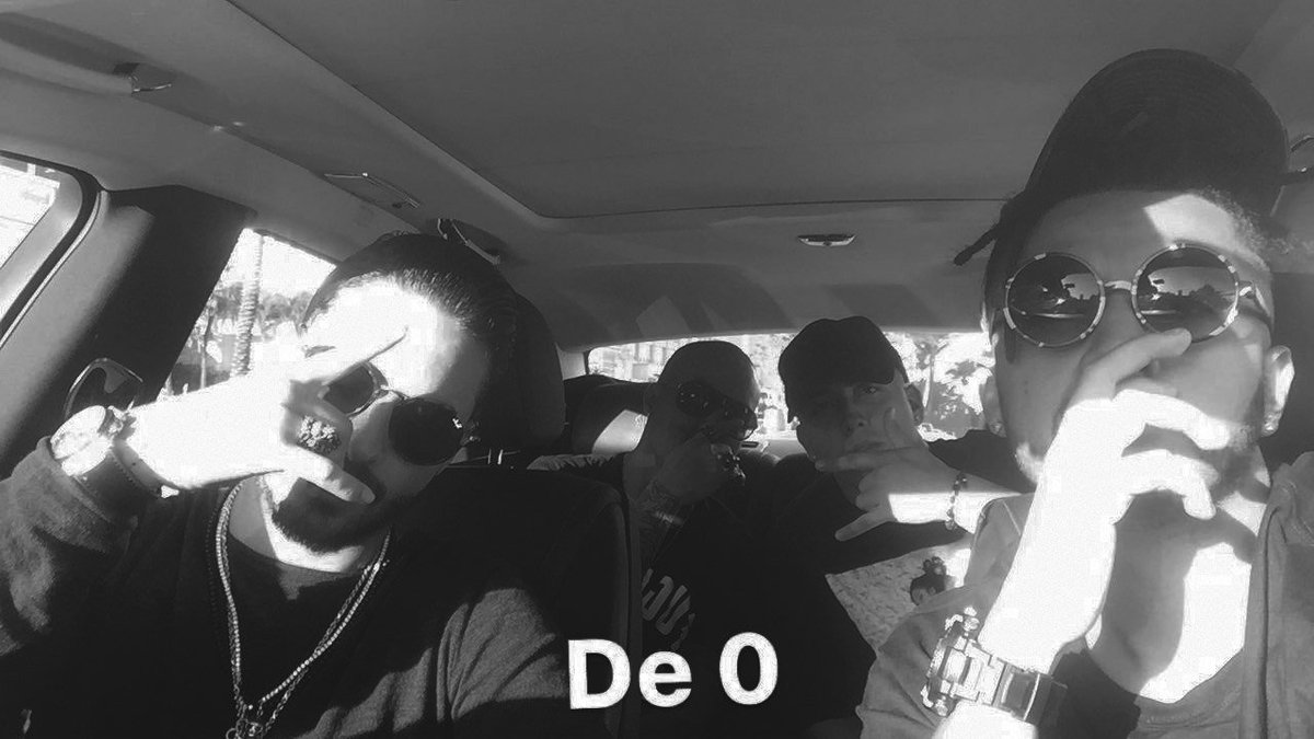 La amistad lo es todo. La amistad vale más que el talento, vale más que el gobierno. La amistad vale casi tanto como la familia.