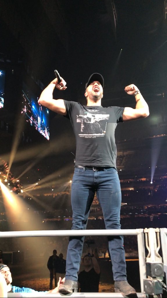 Rodeo last night was pretty great :-)