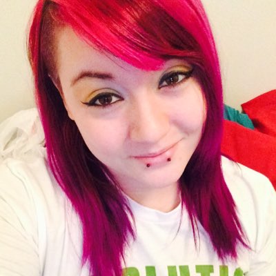 #NewProfilePic https://t.co/4ivChE6GpI<a href="/tag/newprofilepic"class="tags">#NewProfilePic</a>