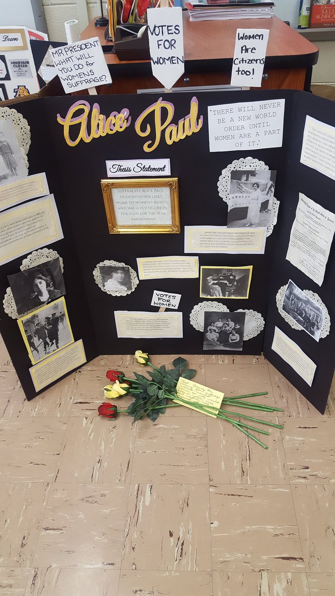 StephanieW1975's tweet photo. NHD projects with Hudson's 8th graders at LMS #takingastandinhistory @BruceCarrollDCS @dcsnc https://t.co/zQDQsliARW