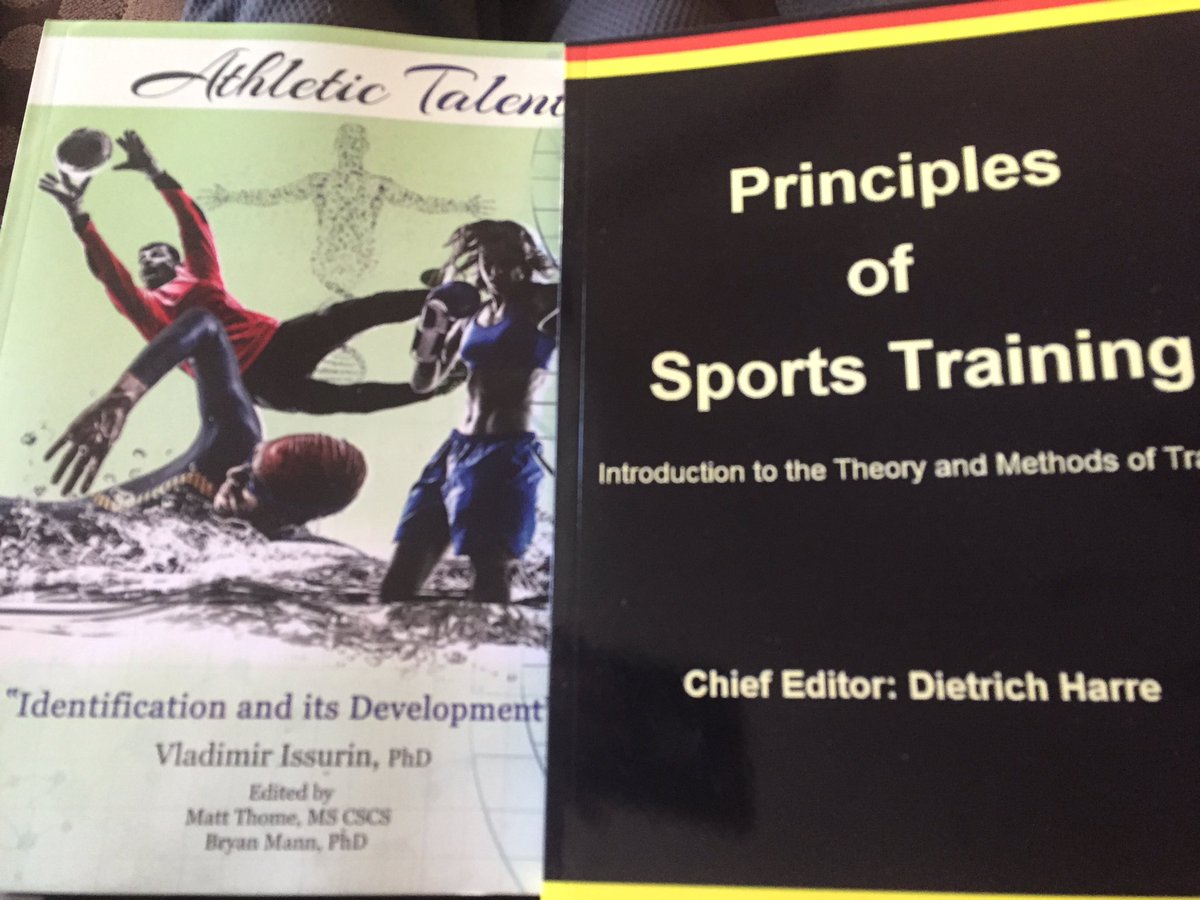 HardrockerSTR's tweet photo. New books just arrived! Thanks @NutromicSports, i cant wait to start reading. https://t.co/ihvcRJio1E
