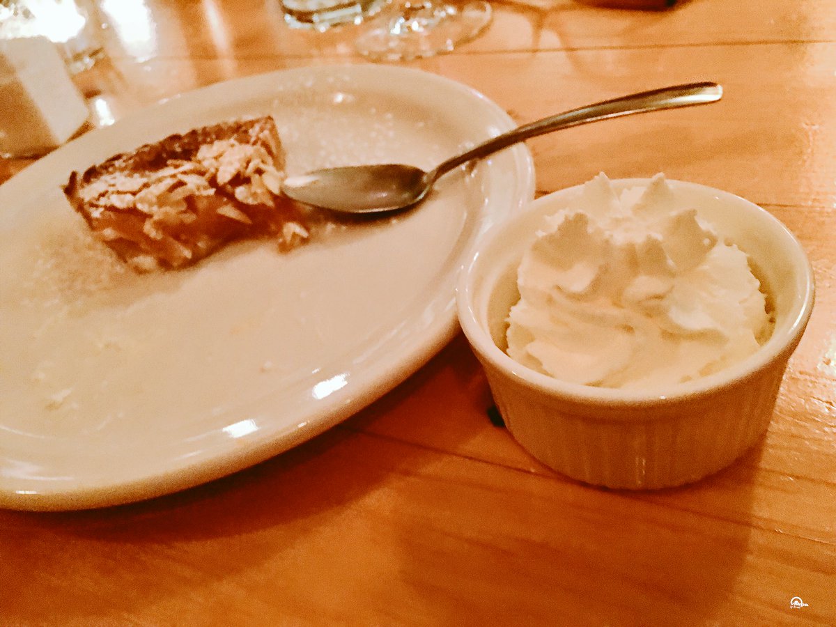 winebybrent's tweet photo. Hey Hey @chefjeanregis - I 💙 #Chantilly @LeBaratinYYZ #french 🇫🇷 #bistro in #Toronto 🇨🇦 https://t.co/AEfXLA9OLn