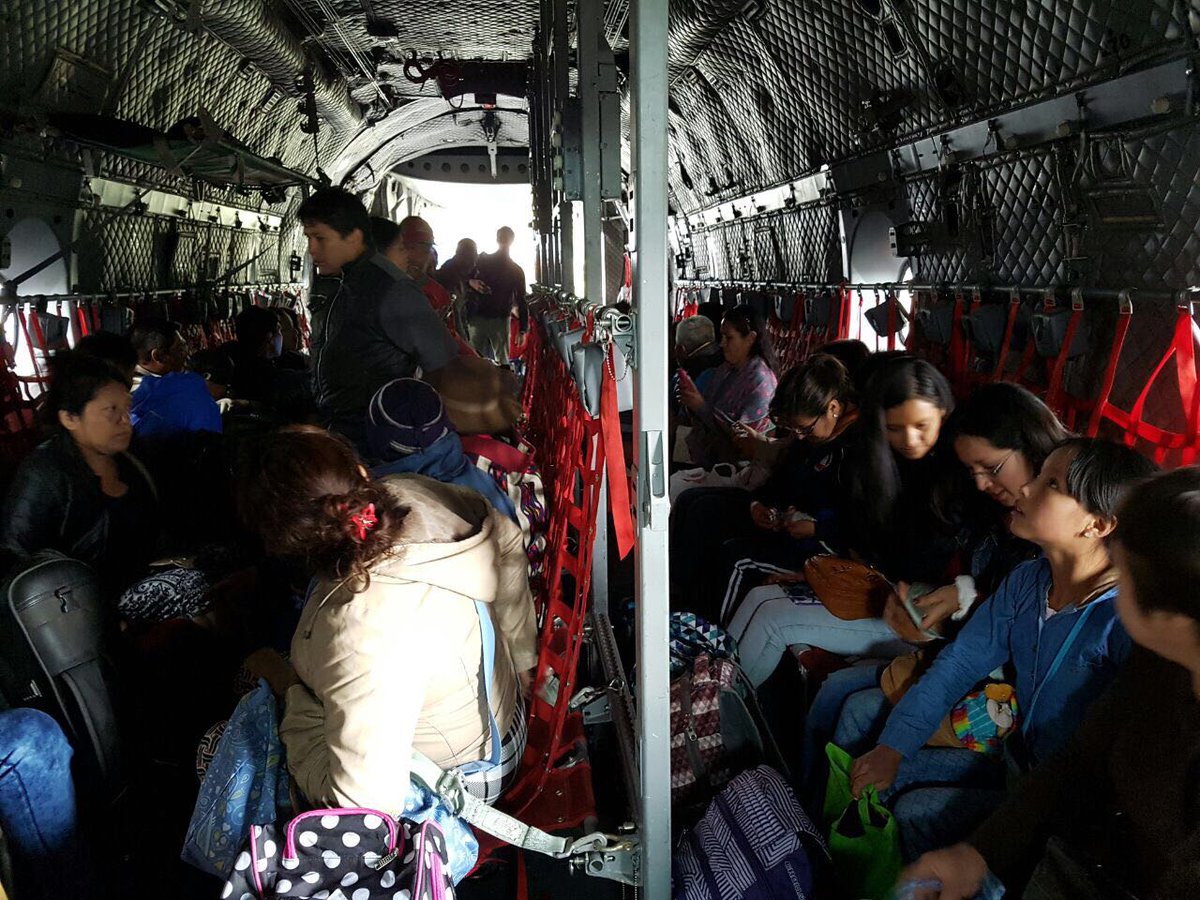 fapperu's tweet photo. #Ahora
#UnaSolaFuerza
Avión 🛫Spartan #FAP despega de #Jauja con destino a #Lima.
🛫#LaFuerzaDeTodosLosPeruanos �� https://t.co/3SCUWEhyaN