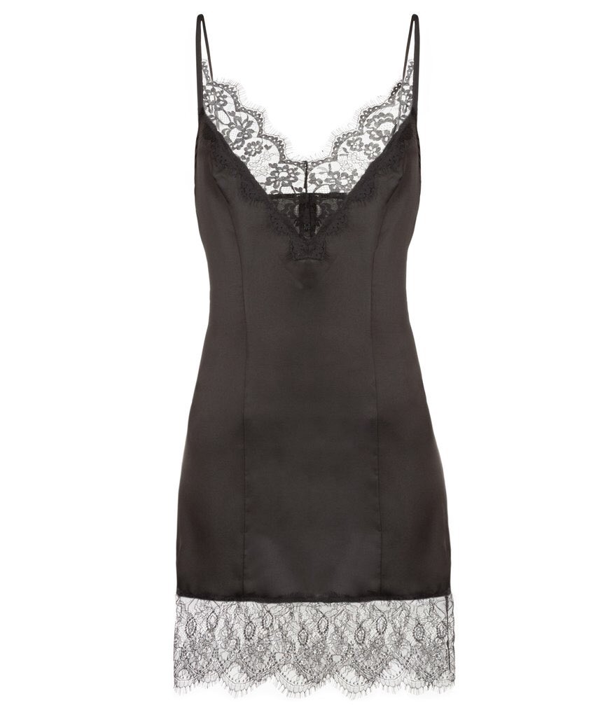 😍😍 shopdashonline.com/collections/fe… <a href="/KimKardashian/">Kim Kardashian</a>