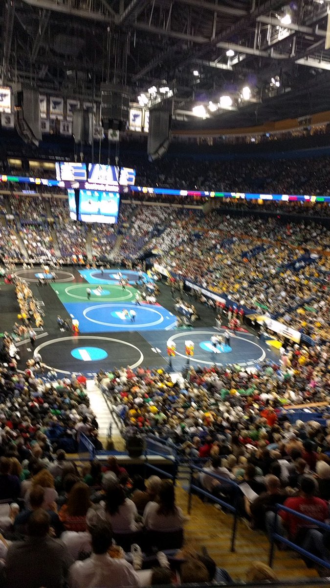 Centermat Wrestling tweet media