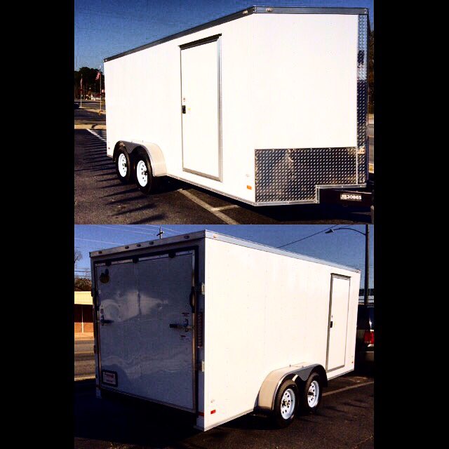 Getting ready for the road. Haven't named her yet but that's probably coming. 

#livemusic #tourready