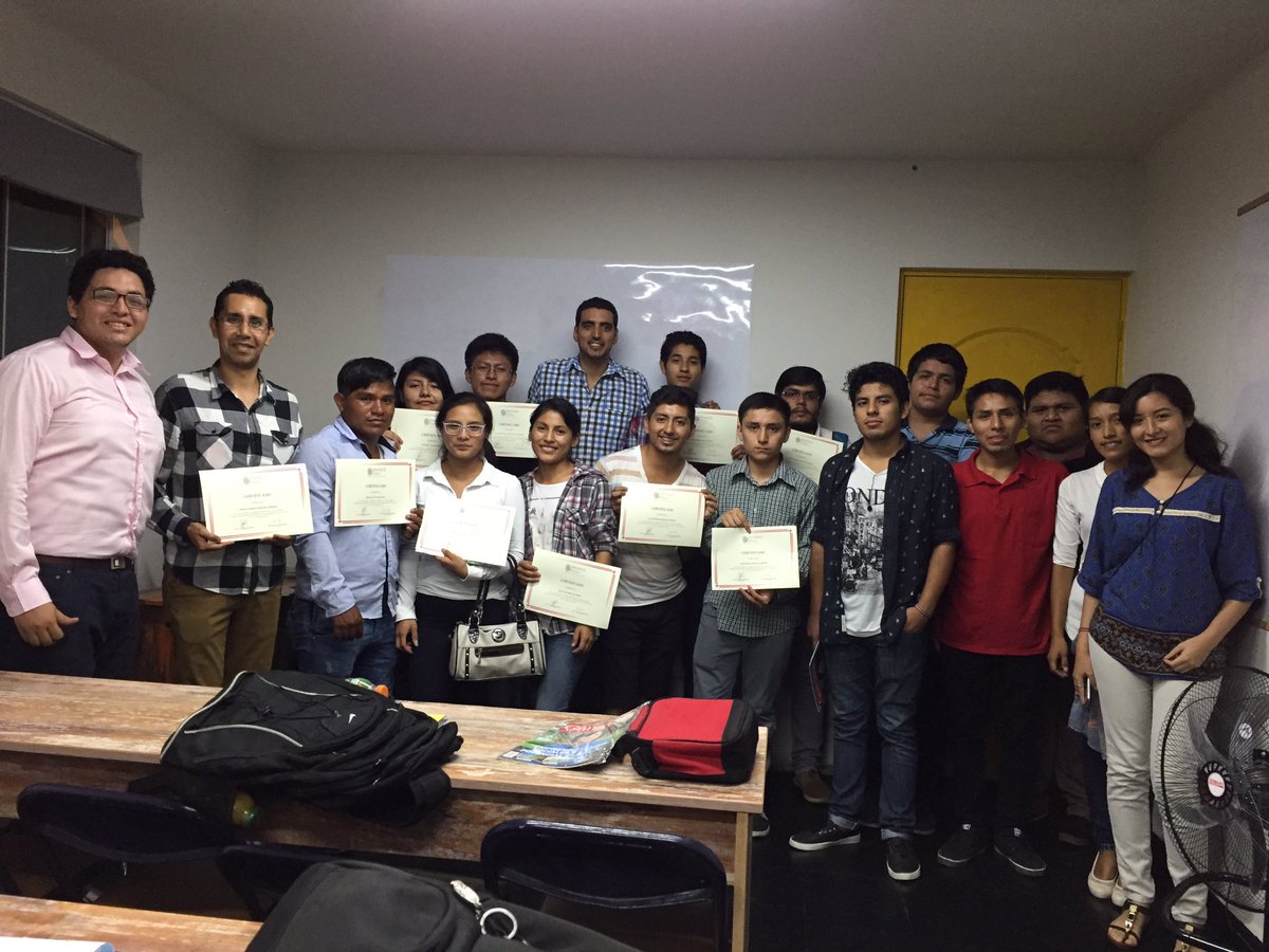luigidelperu's tweet photo. Excelente grupo en el taller de #MarcasFavoritas @brandsperu https://t.co/4xignyaAkW