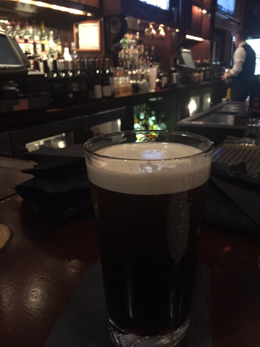 Emeraldstar9's tweet photo. @lc20190 @simplybellisima @mpfolino Happy St Paddy's Day to my mom from Dublin who crossed over in 1985 #GUİNNESS #ACTwitter #Ditka's https://t.co/eRO3oYkoyK
