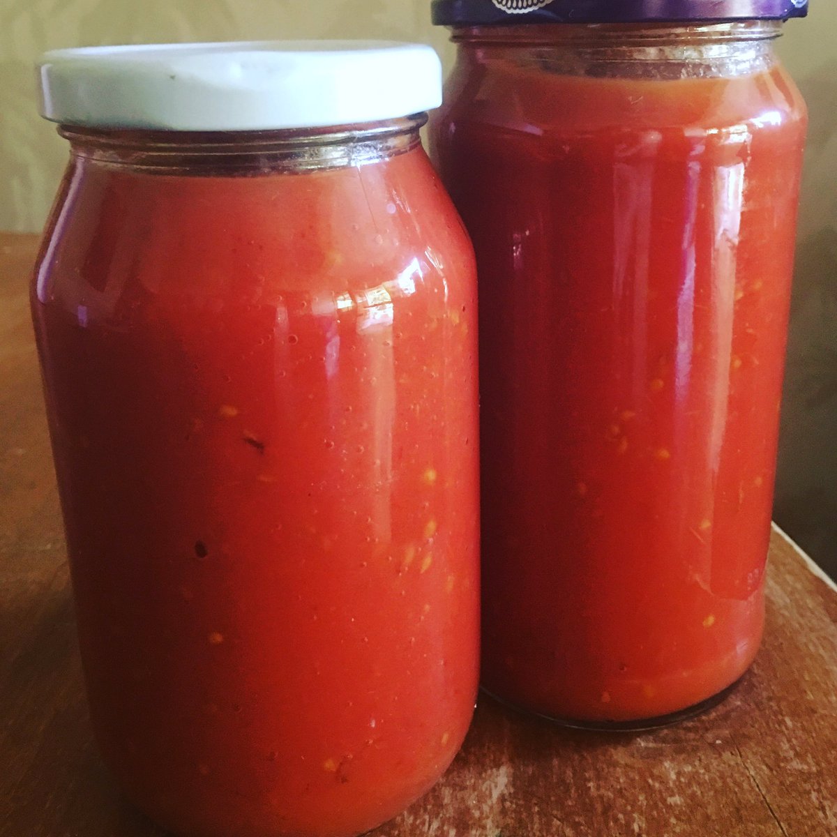 NuggettyO's tweet photo. Beautiful passata sauce being made at NuggettyCreek Olives . https://t.co/swFXSLBA4x