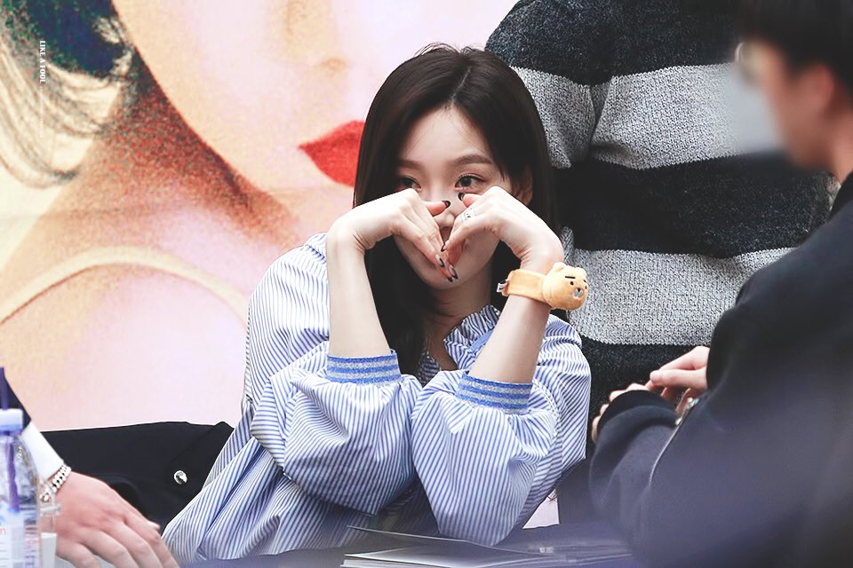 kimtaeyeoncom's tweet photo. 170317 Taeyeon 태연 - Fansign Event ©LikeAFool
https://t.co/BFOMofMT2k
https://t.co/eGKzxG5Kve
https://t.co/sdgPF13vp6
https://t.co/tOXdb2BsSD https://t.co/hYsgnDLv75