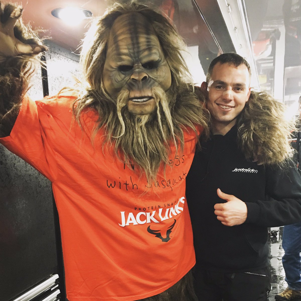 Ross Martin tweet media