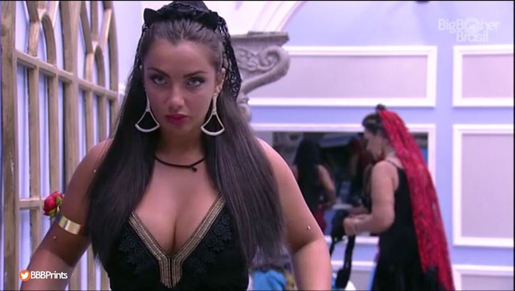 juliettecitou's tweet photo. Tirem o Rómulo e deixem a Elettra #BBB17 https://t.co/7Hu6ff6Tvv
