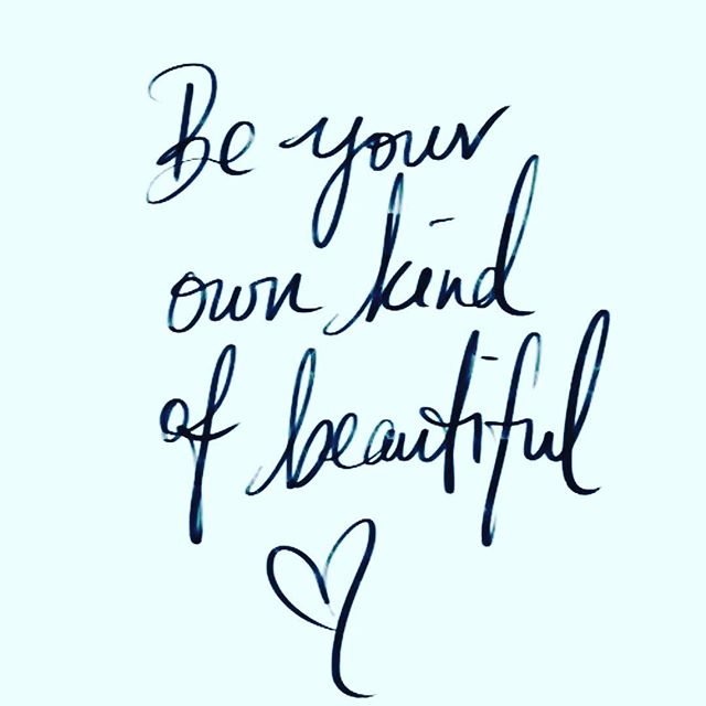 JustExtensions's tweet image. Good evening ladies! We&apos;re open tomorrow from 8am-4pm.  358 S La Brea Ave • #JE #JUSTextensions #extensionbar #extensionspecialist #friday