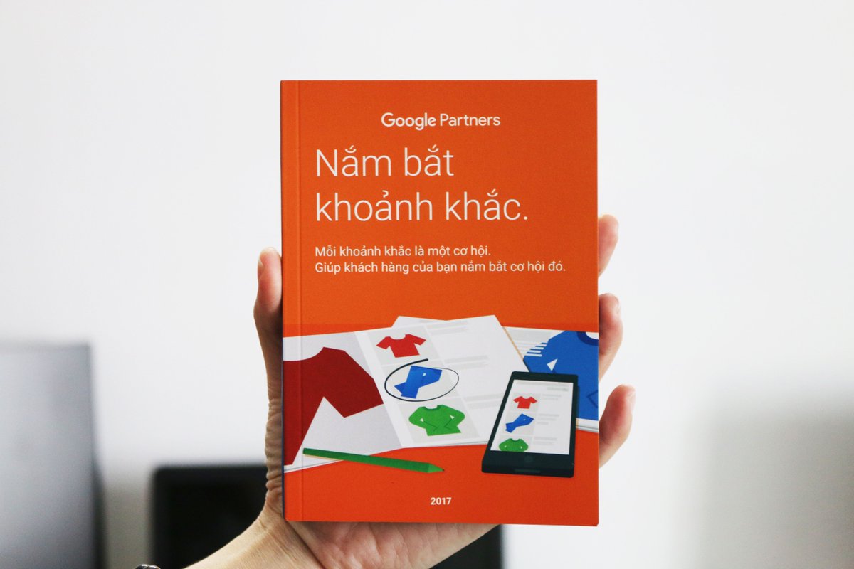dagiac's tweet photo. #GoogleGameOn unboxing. Thanks to Google :) #GooglePartnersRewards #Dagiac https://t.co/dlmoj8LwyK