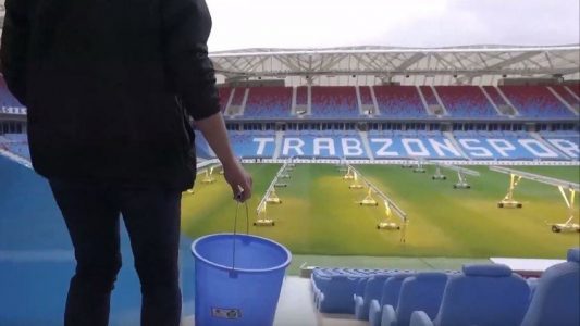 #نادي يعاقب #مشجعا لوقوفه على #المقعد al-balad.news/76694