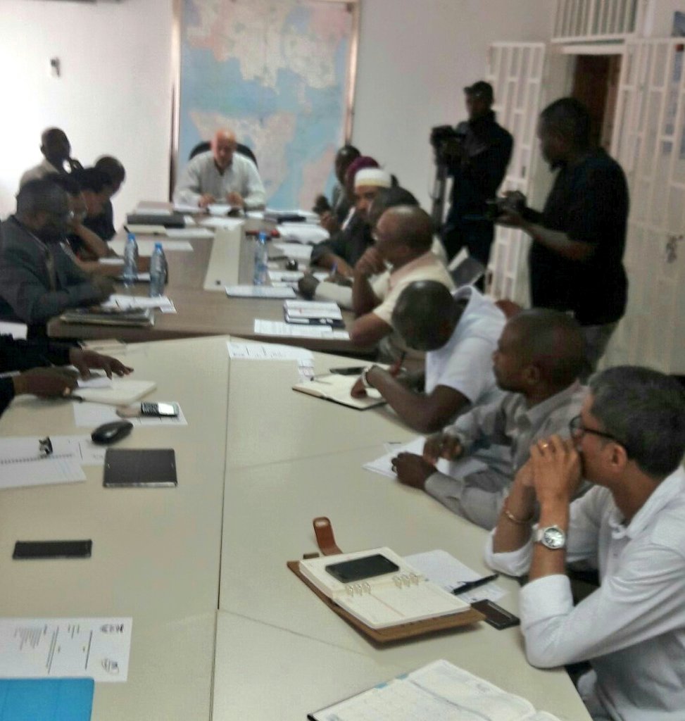 TanzaniaZambia's tweet photo. #haopeningnow TANZANIA PORTS AUTHORITY and delegation meeting with the Zambia Freight forwarders association in Lusaka https://t.co/hEJgT4zsan