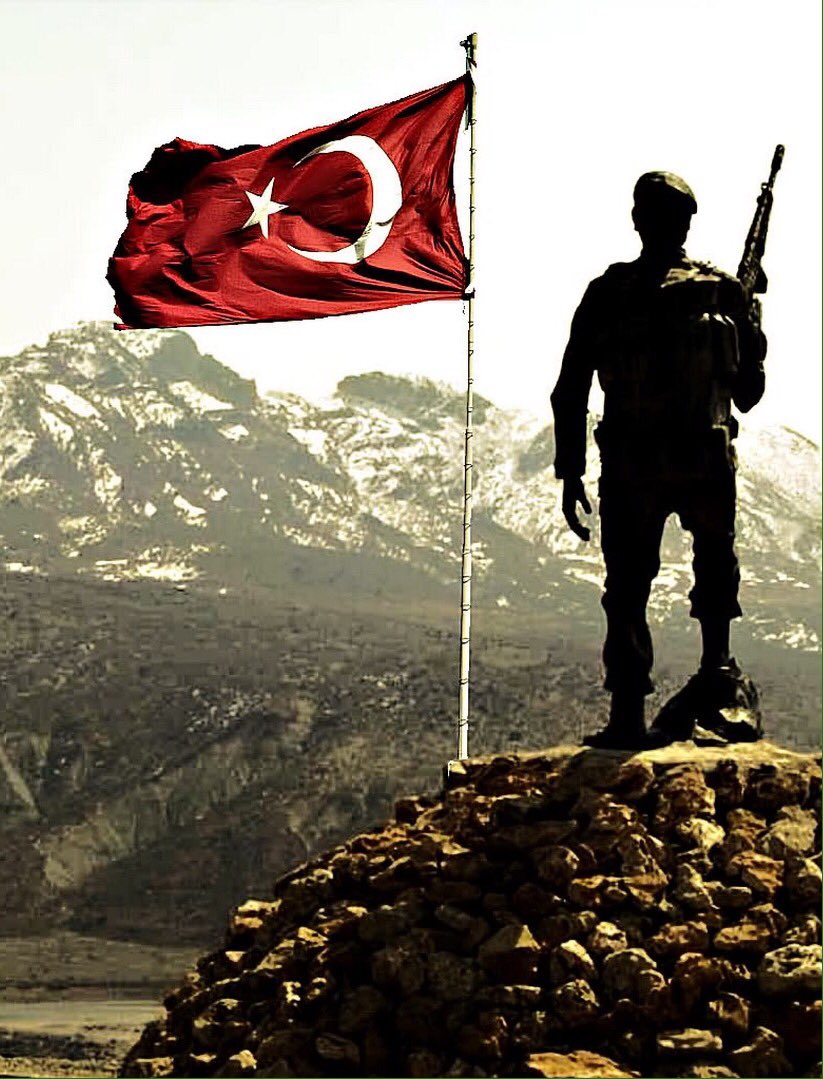 Gt_Neu's tweet photo. Sana dar gelmeyecek makber’i kimler kazsın?
"Gömelim gel seni tarihe”desem, sığmazsın.M.Akif Ersoy #18mart #çanakkale #zafer #türkiye #vatan https://t.co/kUp2LFT5iH
