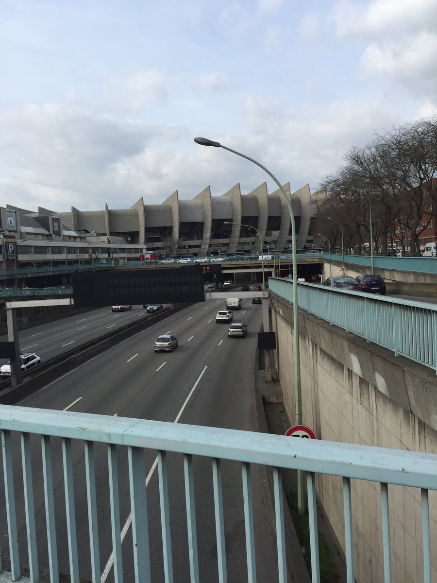 GMANextGen's tweet image. This is one of the major problems with expanding the capacity of the Parc De Princes stadium! @the_iog #rootdepth