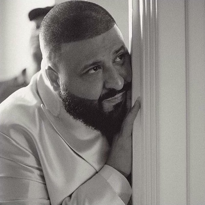 myahellisxoxo's tweet photo. this is me waiting for @Drake to drop more life https://t.co/5t1YzDJxfN