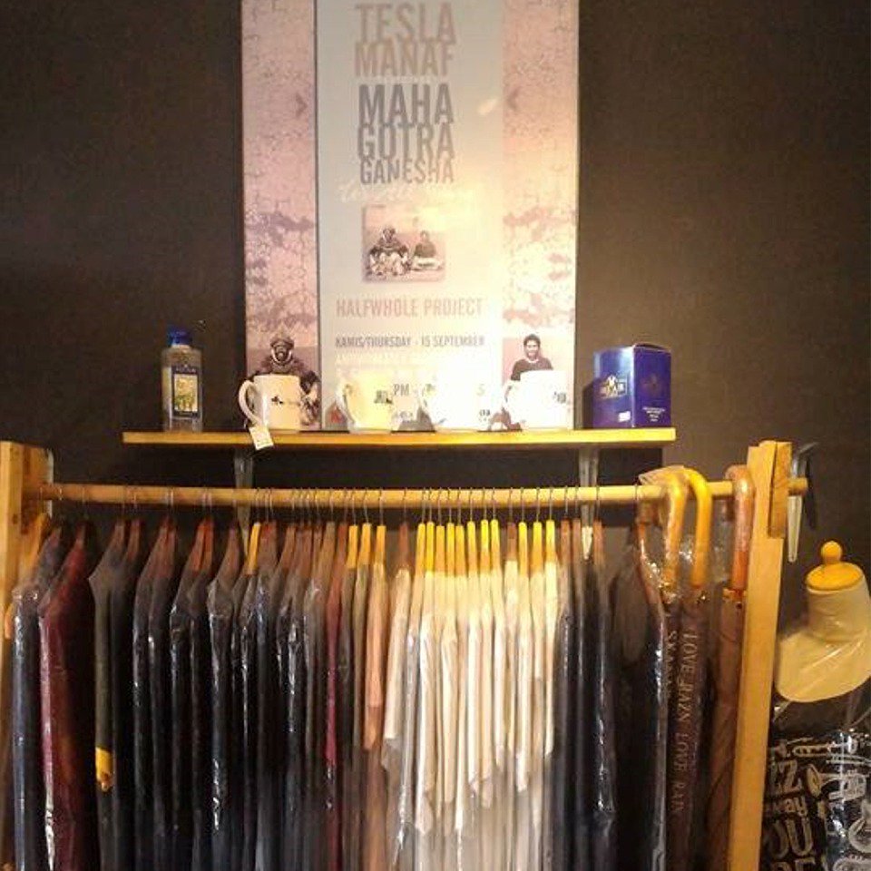 klabjazzstore's tweet photo. StoreEdge #06 #jazzstore #jazzposter #bandungjazz  #jazzart #alternativestore #jazzcraft #jazzboutique #jazzgallery #jazzvinyl https://t.co/l7wDv4PsVA
