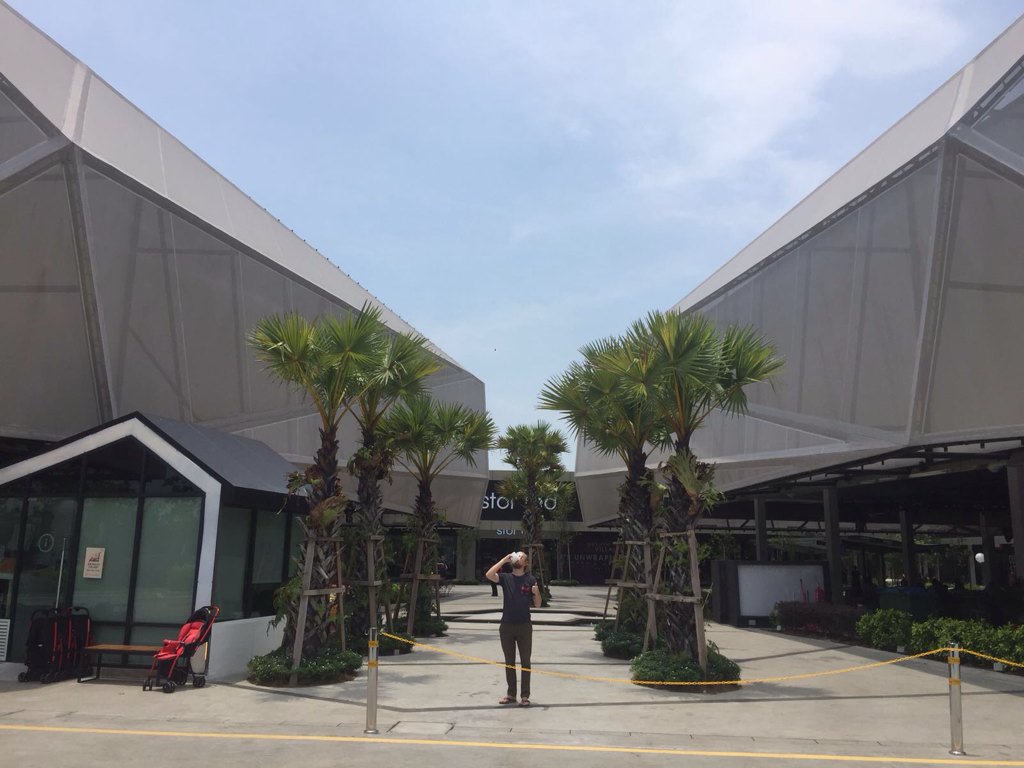 therealjoekrenz's tweet photo. #mybuilding https://t.co/Gapb2vKiNd